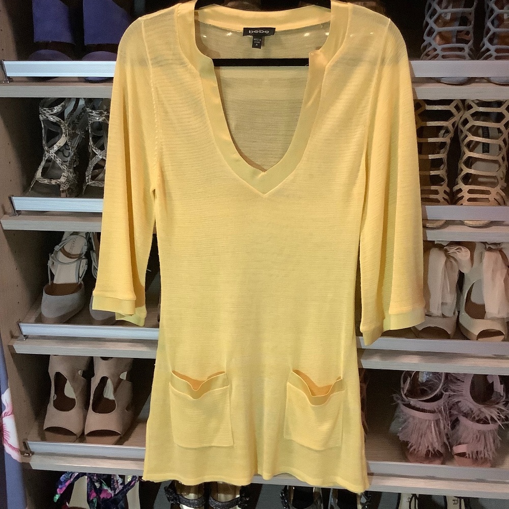 bebe 3/4 sleeve Butter Yellow top